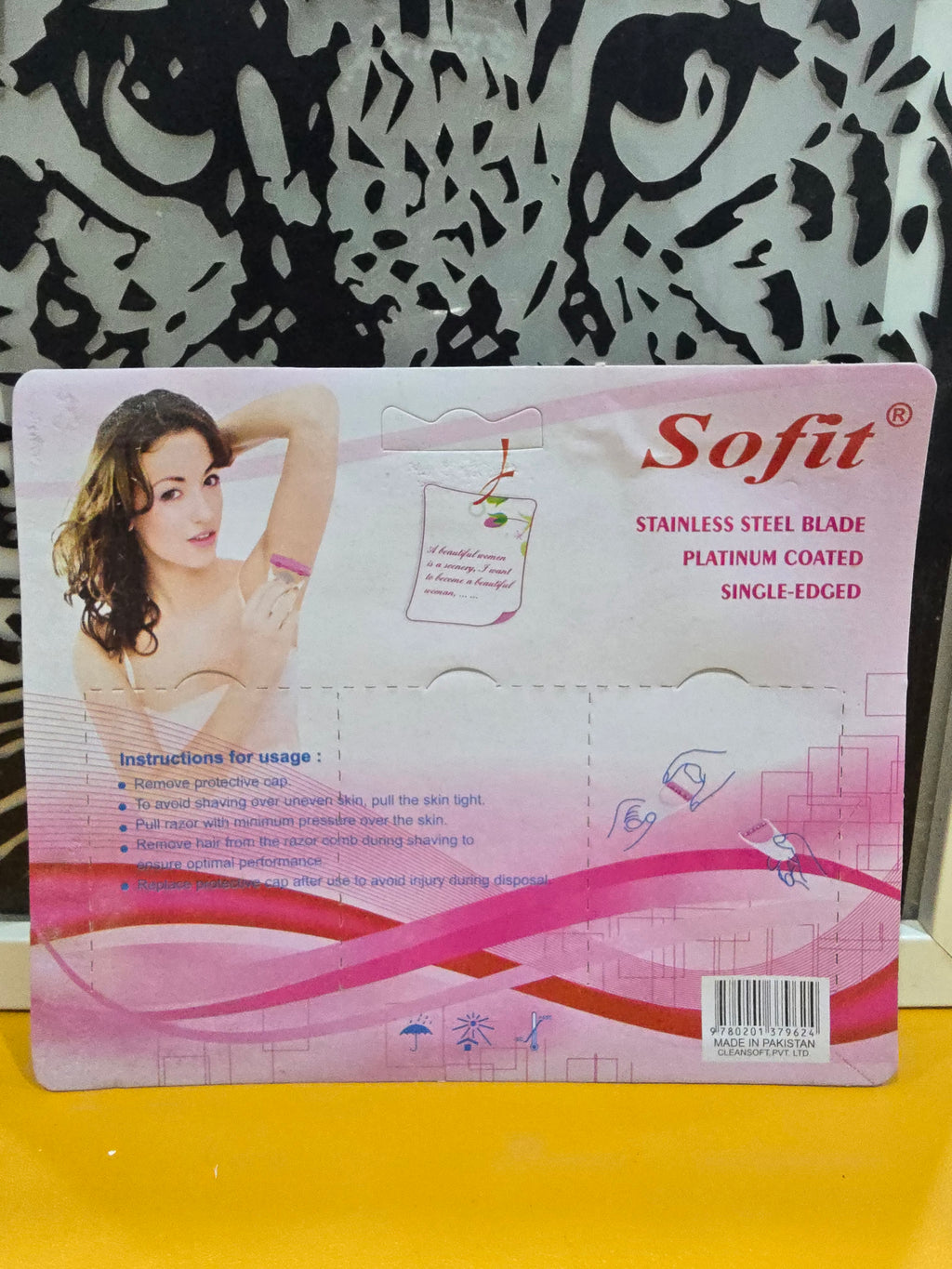 Pack of 6 Max Sofit Shave Body Disposable Safety Razor/Razer/Blade For Women