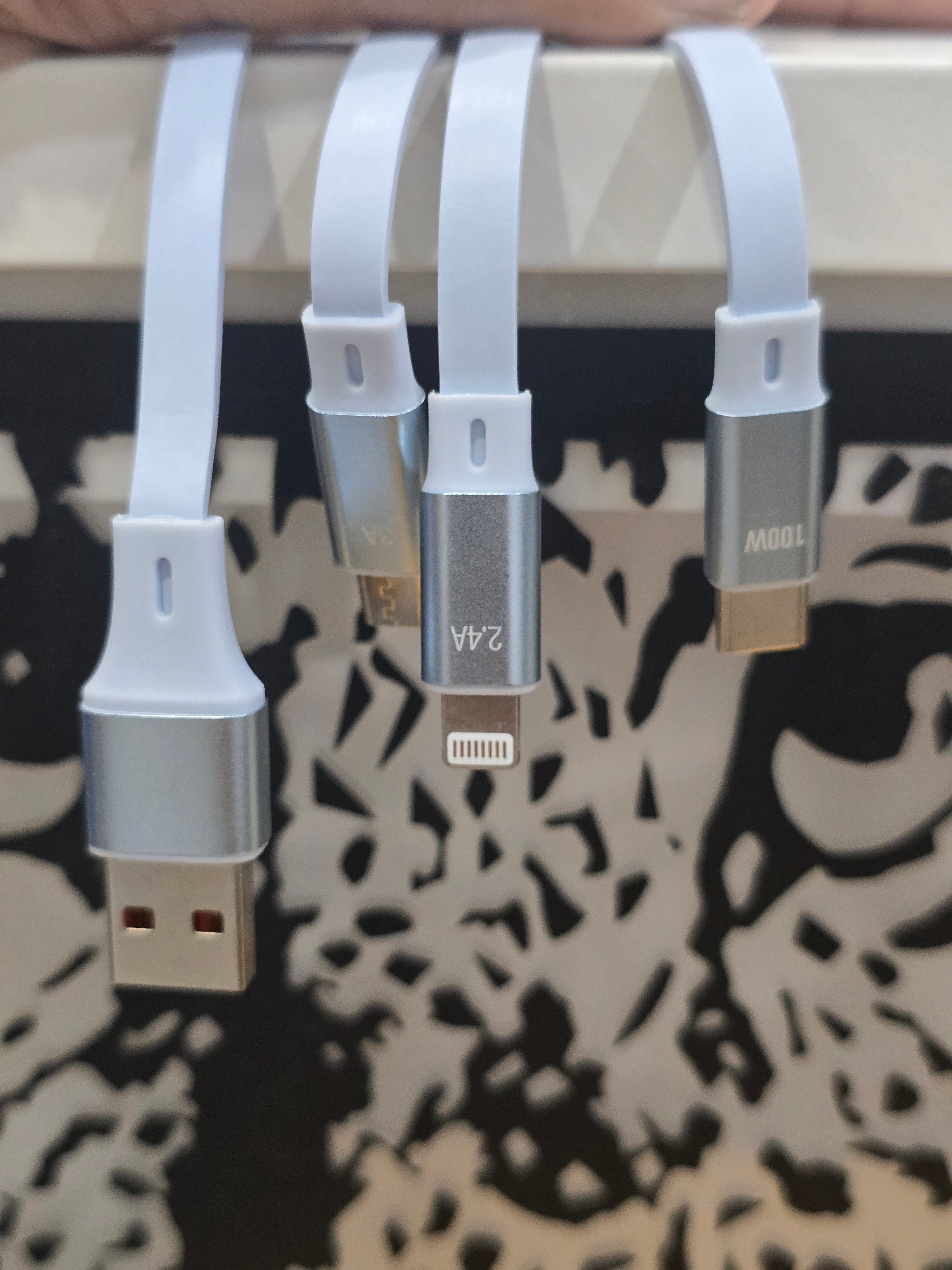 Wekome Star Series 3-in-1 Retractable Fast Charging And Fast Data Trabsfer Cable 100W – USB-A to Type-C / Micro USB / Lightning
